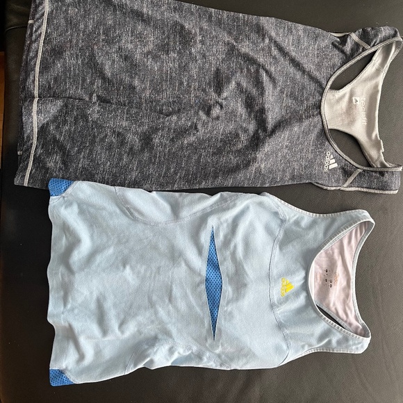 ADIDAS - XS sports camisoles bundle FOR SALE ! - Picture 1 of 3